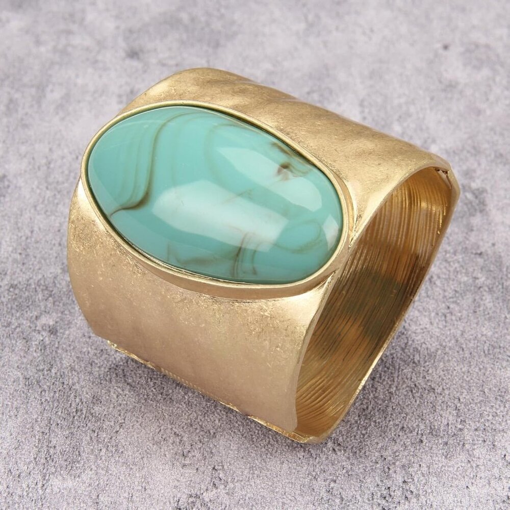 Unique Gold Open Cuff Bangle - Lightweight & Comf… - image 4